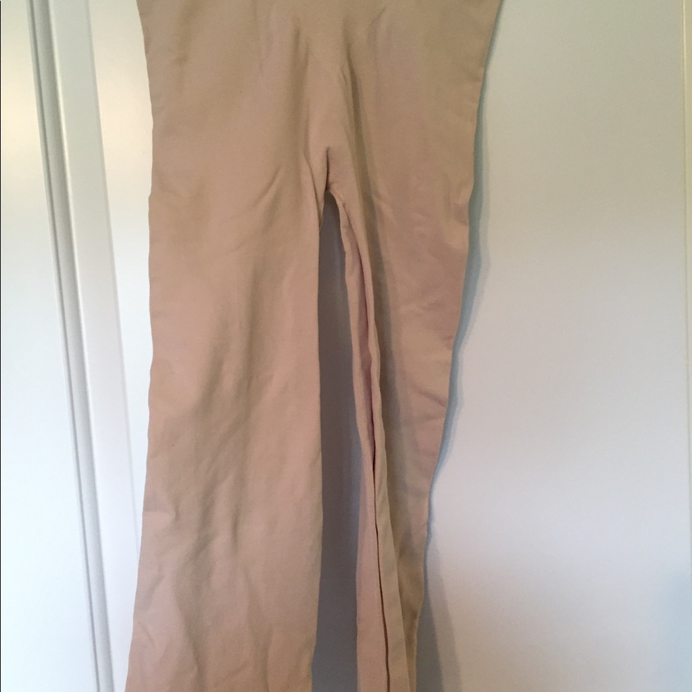 Shapewear - Picture 2 of 3
